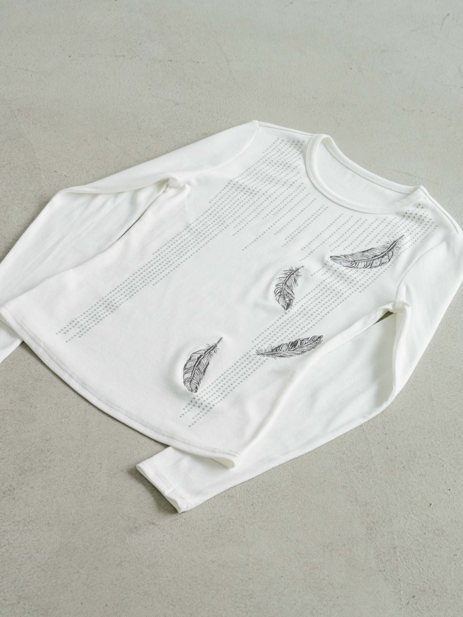 フェザーラインストーンロンT