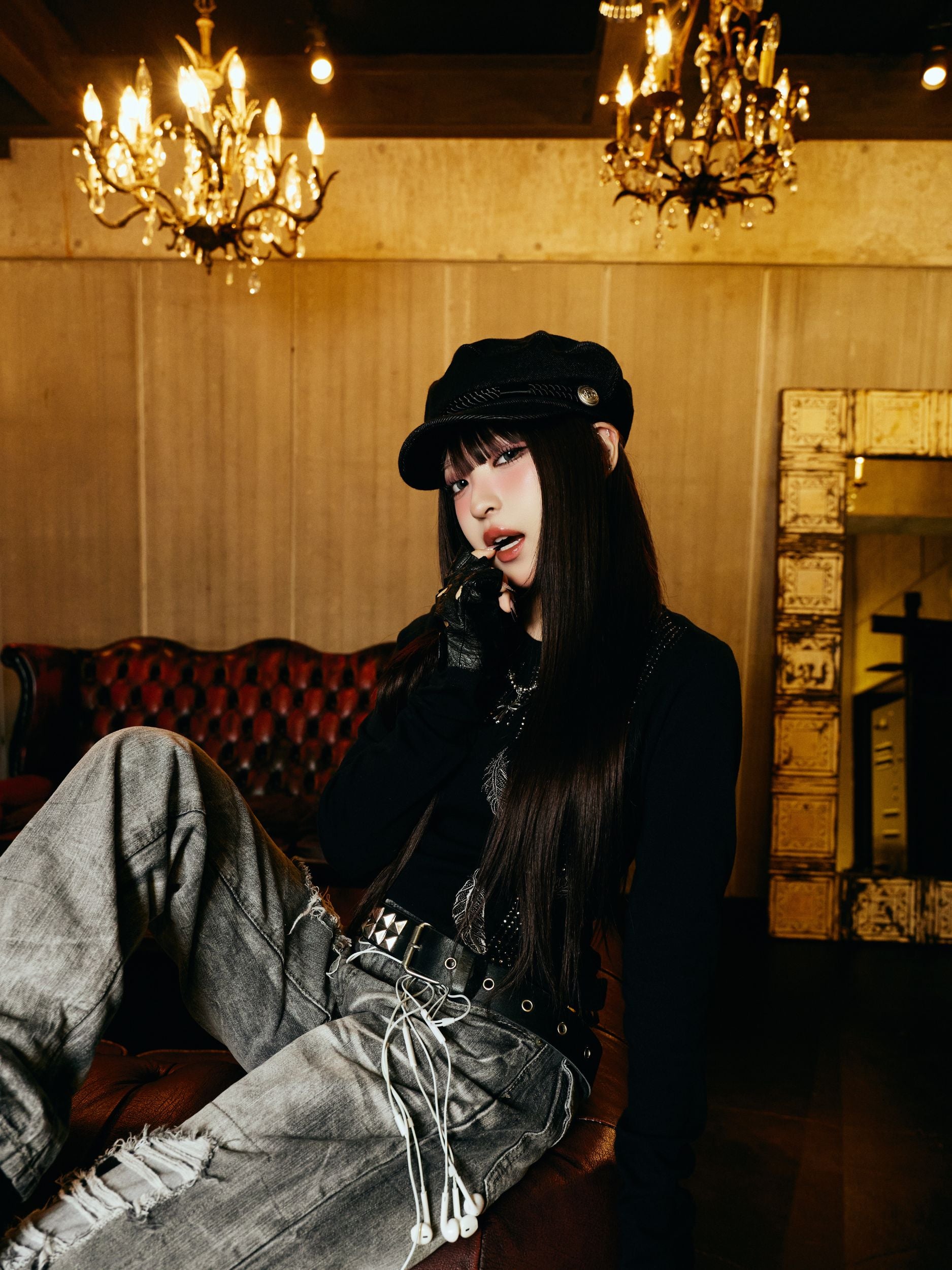 フェザーラインストーンロンT