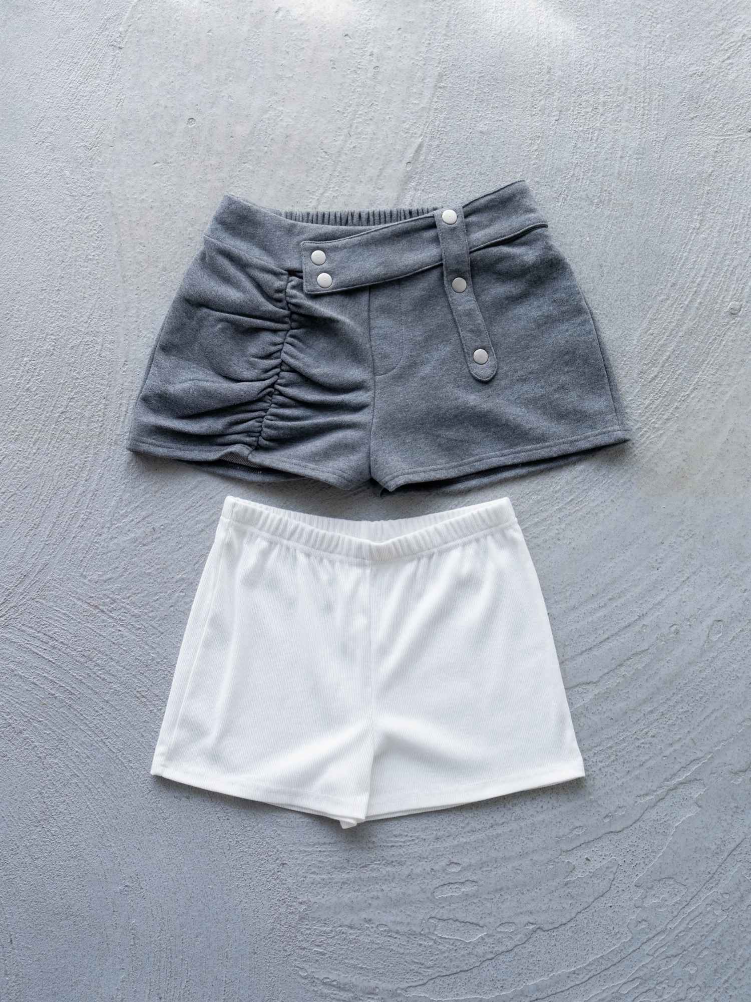 【予約商品】アシメデザインショートパンツ(インナー付) 9月下旬発送予定