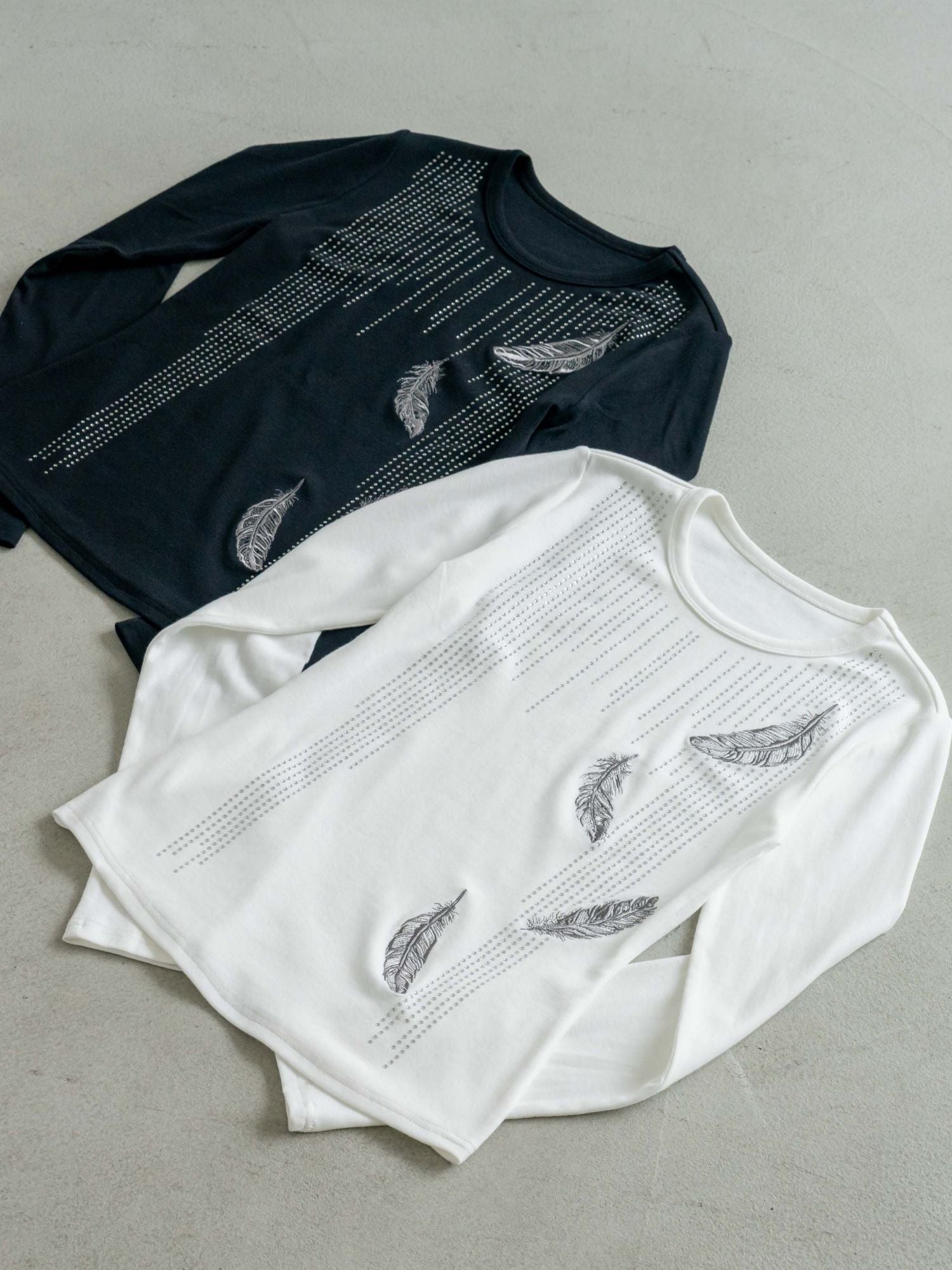 フェザーラインストーンロンT