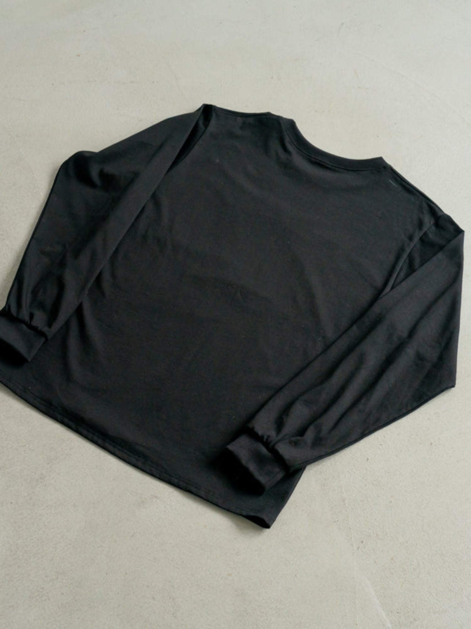 【ユニセックス】グラフィックロゴロンT