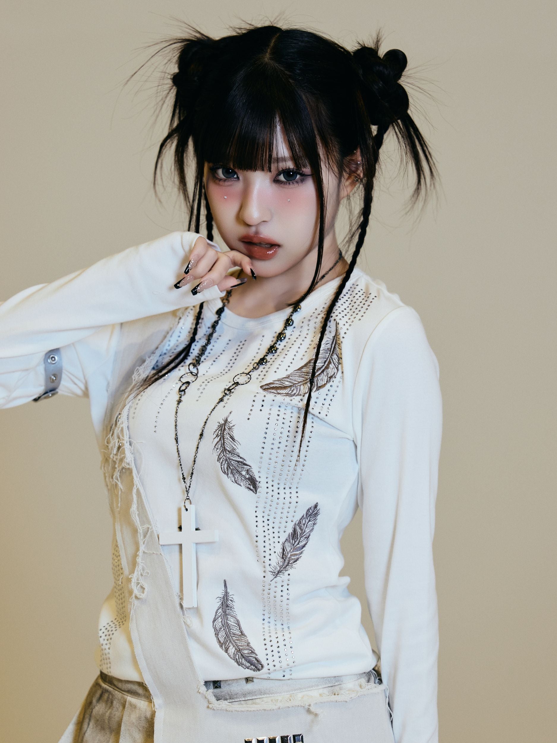 フェザーラインストーンロンT