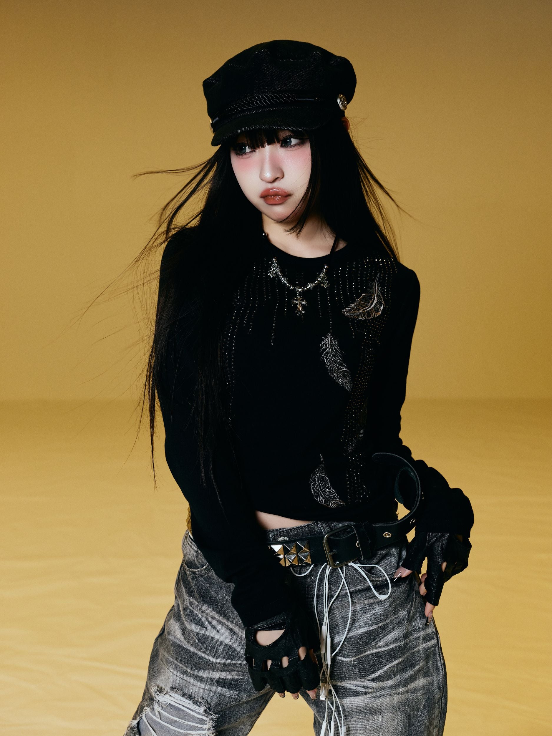 フェザーラインストーンロンT